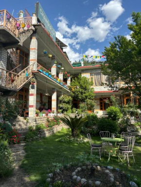 Naggar Manali's Paradise at Chanderlok